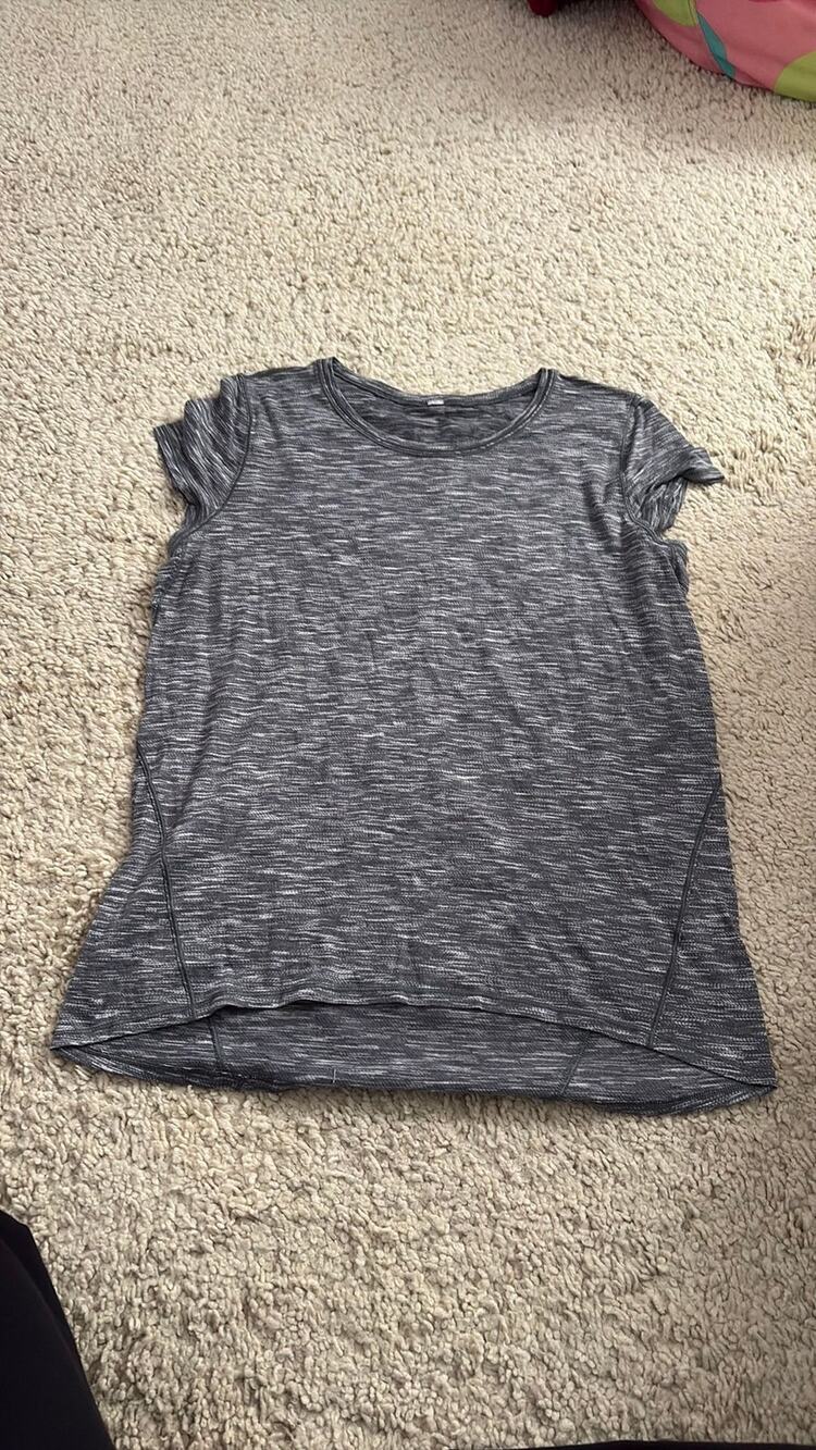 LULULEMON Grey Heathered Short Sleeve